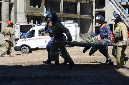MES training in Donetsk