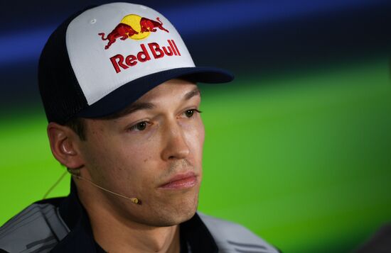 Preparations for Russian leg of Formula 1