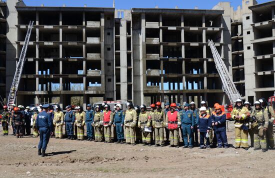 MES training in Donetsk