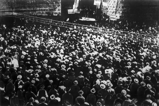 Rally of Bulgarian working people in support of Soviet Russia