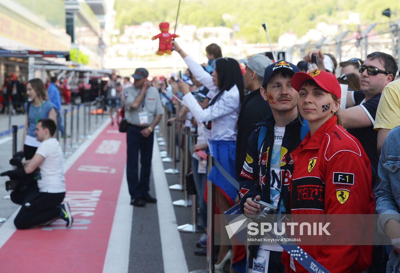 Preparations for Russian stage of Formula 1