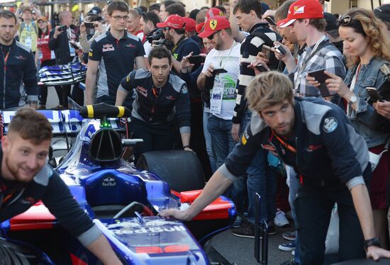 Preparations for Russian stage of F1 World Racing Championship