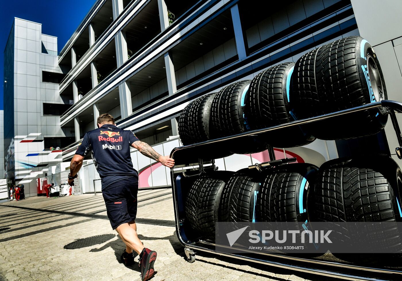 Preparations for Russian stage of F1 World Racing Championship