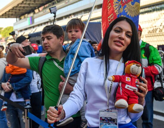 Preparations for Russian stage of F1 World Racing Championship