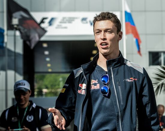 Preparations for Russian stage of F1 World Racing Championship