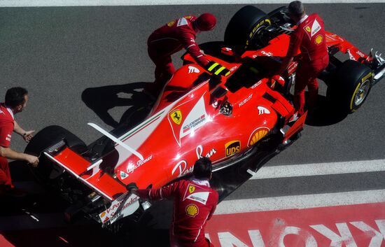 Preparations for Russian leg of Formula One World Championship circuit racing series