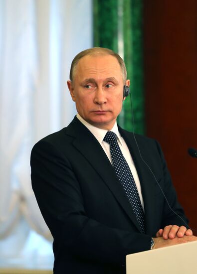 Russian President Vladimir Putin meets with Japanese Prime Minister Shinzo Abe