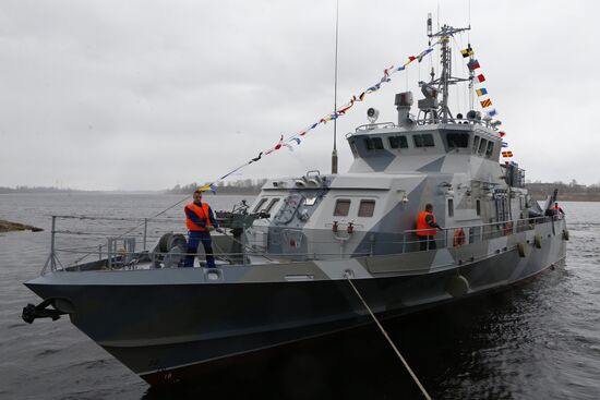 Launching Grachonok anti-terror vessel in Rybinsk