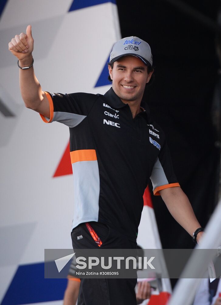 Preparations for Russian leg of Formula 1