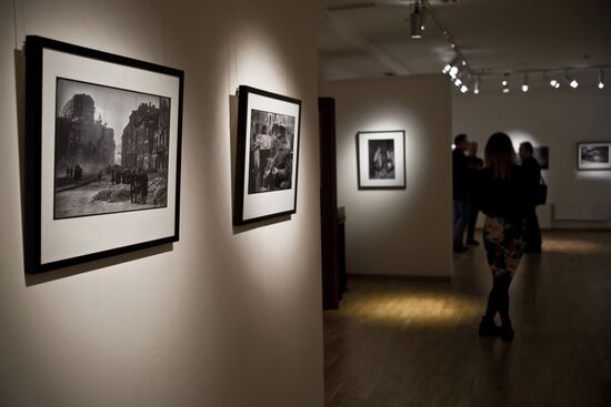 "May forty five Berlin period" exhibit