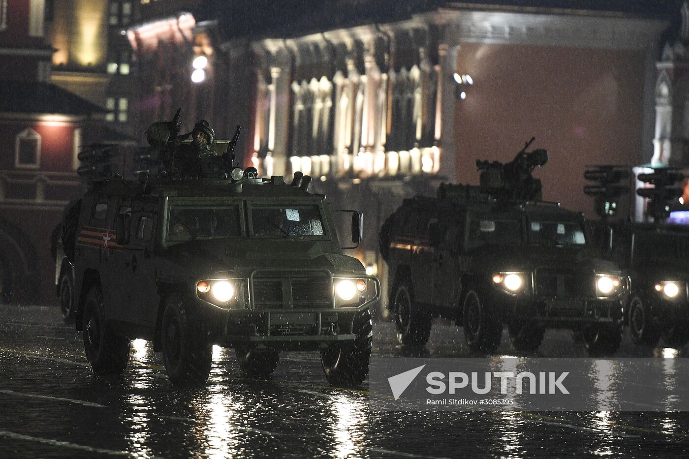 Rehearsing for Victory Day parade on Red Square