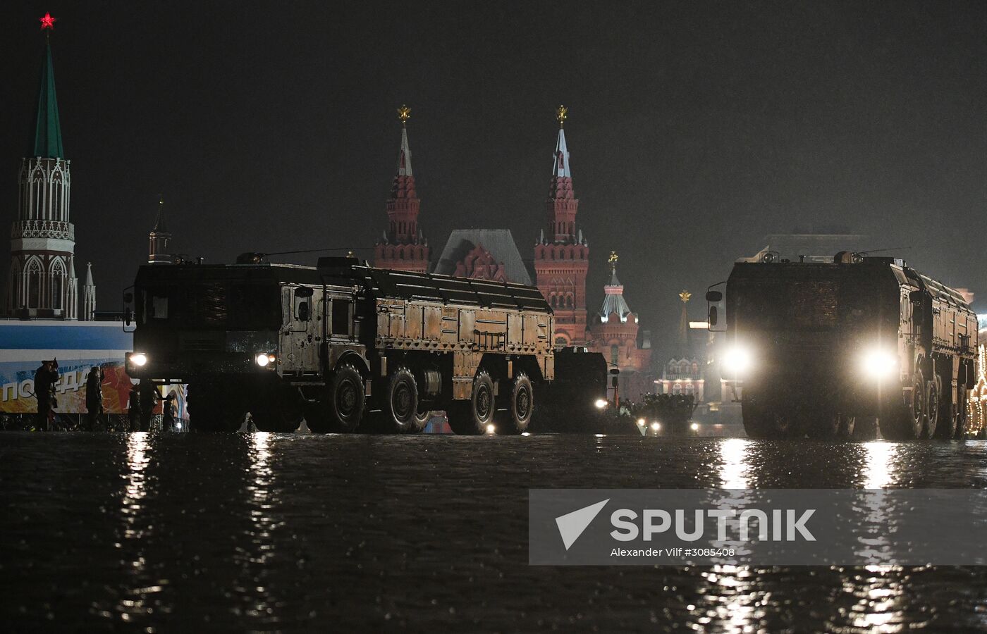 Rehearsing for Victory Day parade on Red Square
