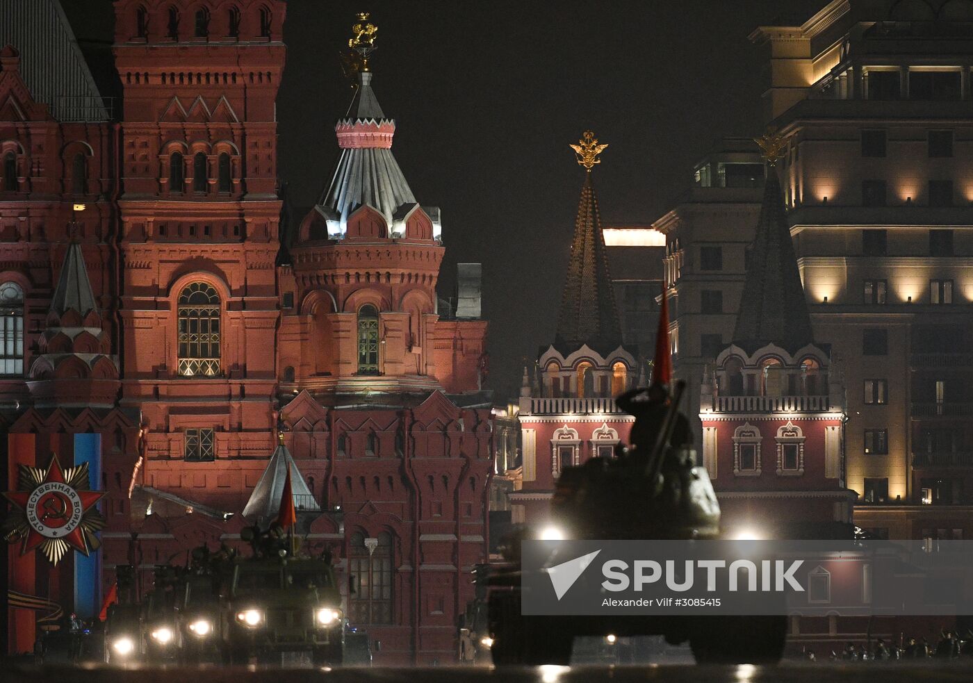 Rehearsing for Victory Day parade on Red Square