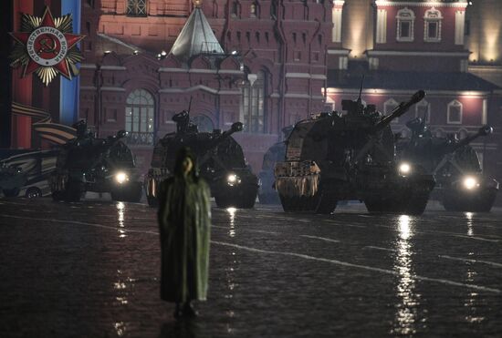 Rehearsing for Victory Day parade on Red Square