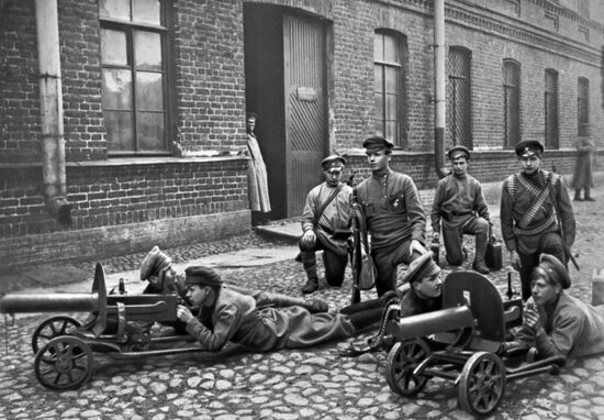 Machine-gun training course