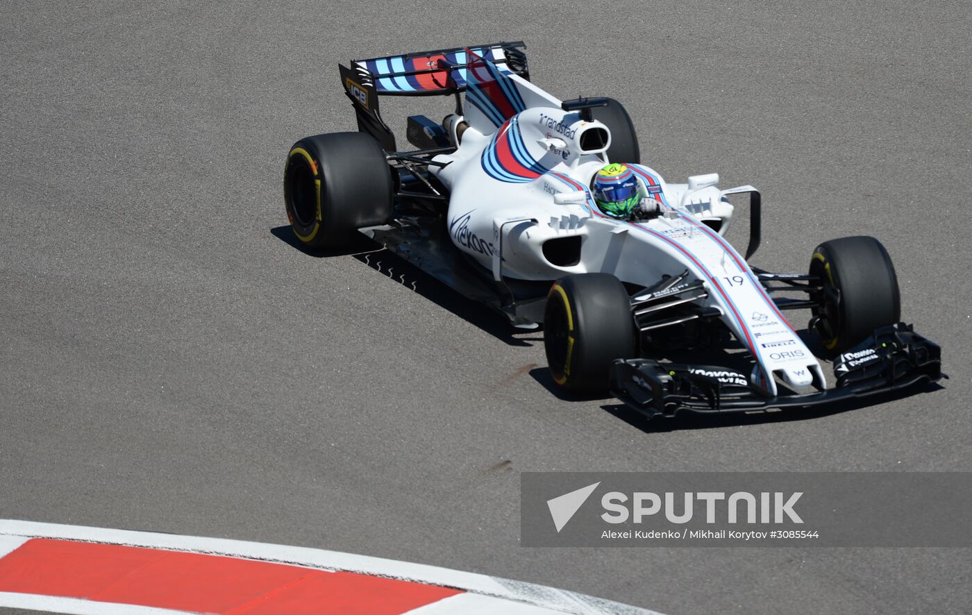 Car racing. Formula 1 Grand Prix of Russia. Free races. First session