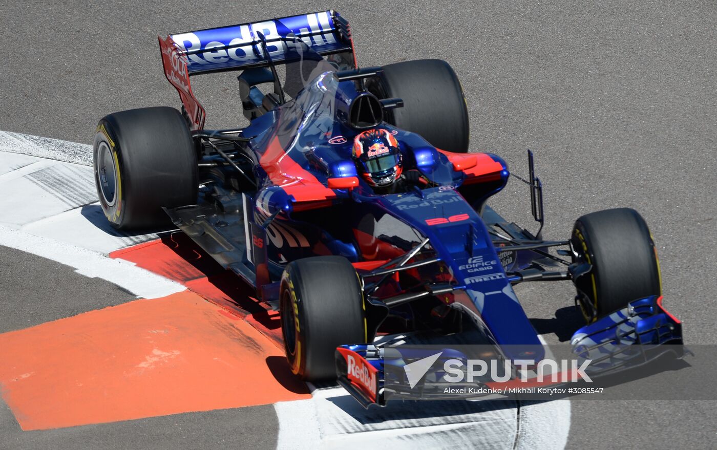 Car racing. Formula 1 Grand Prix of Russia. Free races. First session