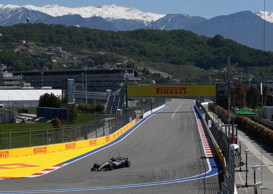 Car racing. Formula 1 Grand Prix of Russia. Free races. First session