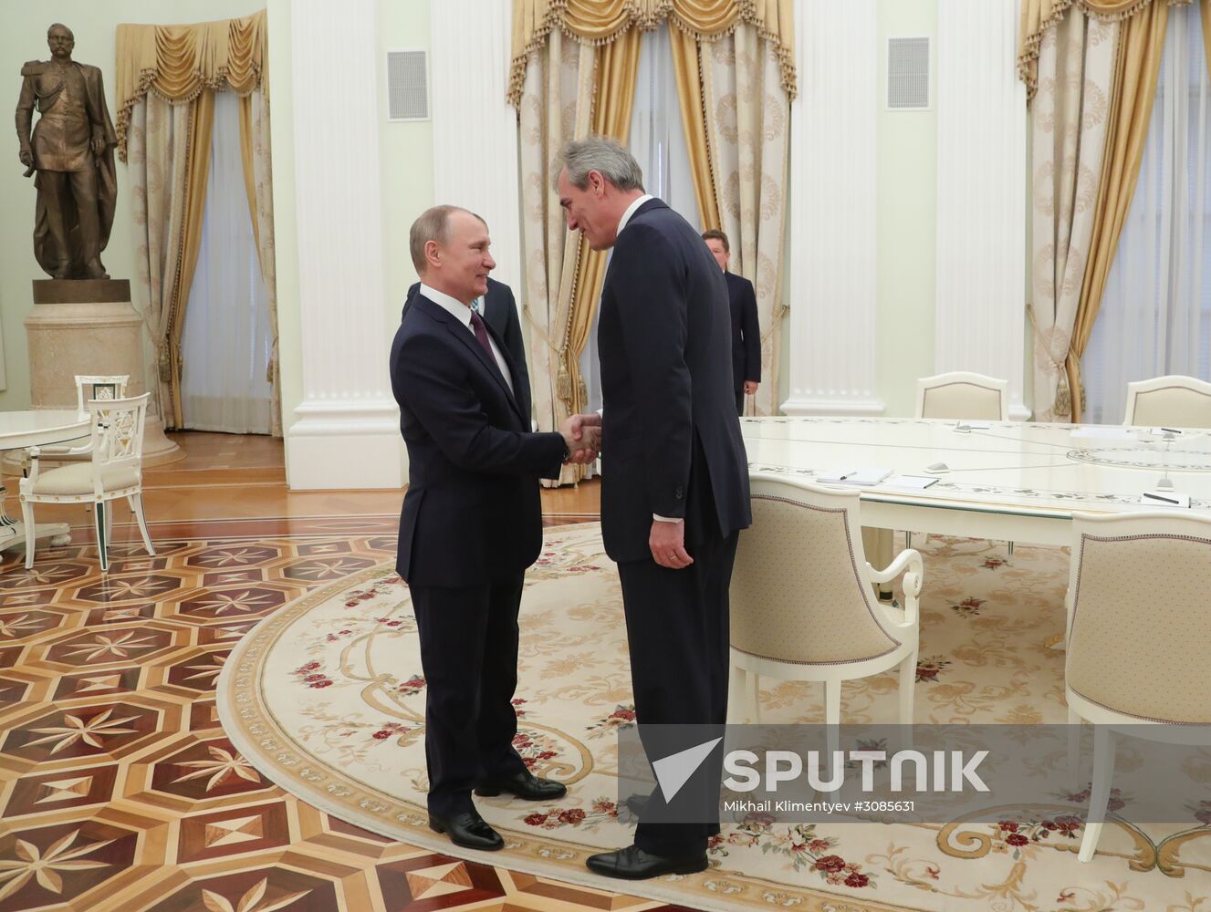 President Putin meets with OMV AG CEO Rainer Seele