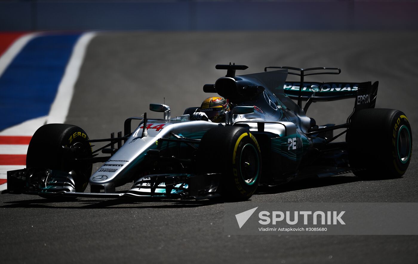 Car racing. Formula 1 Grand Prix of Russia. Free races. First session
