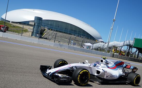 Car racing. Formula 1 Grand Prix of Russia. Free races. First session