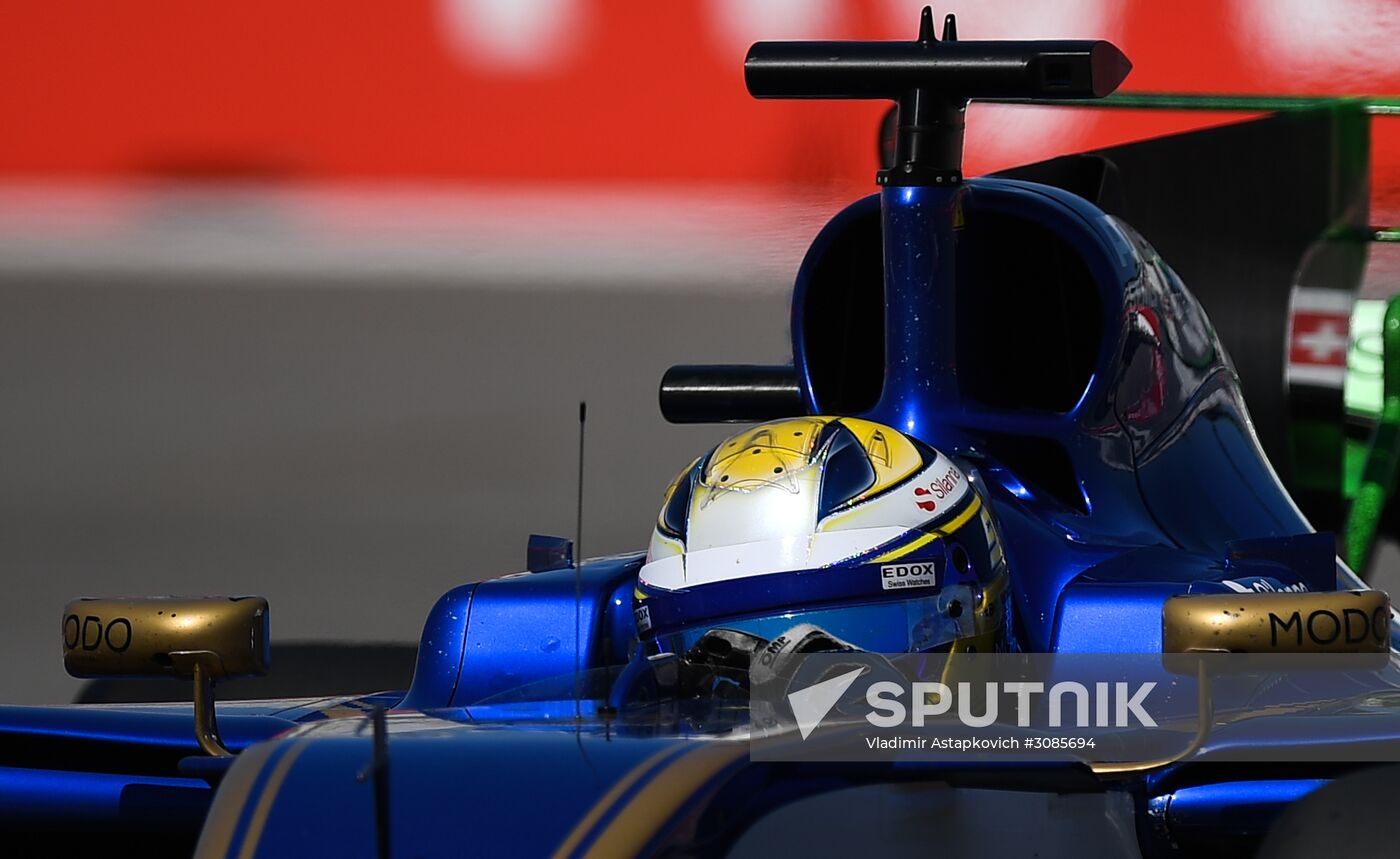 Car racing. Formula 1 Grand Prix of Russia. Free races. First session