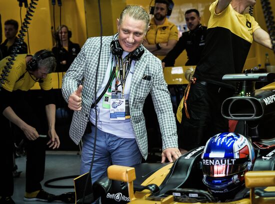 Car racing. Formula 1 Grand Prix of Russia. Free races. First session