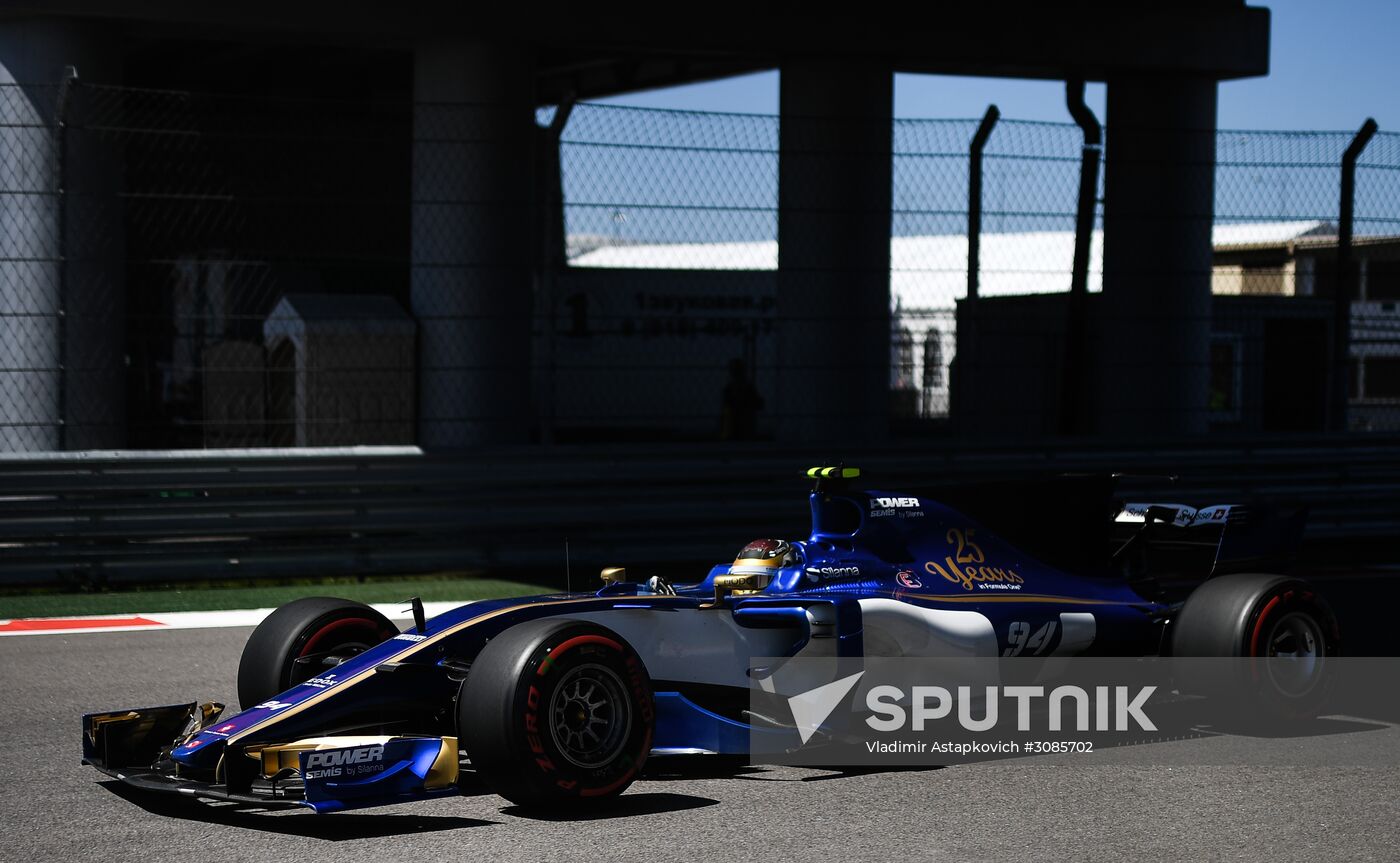 Car racing. Formula 1 Grand Prix of Russia. Free races. First session