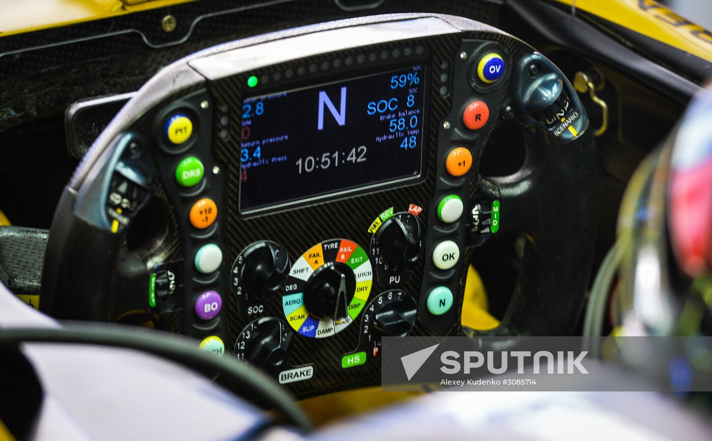 Car racing. Formula 1 Grand Prix of Russia. Free races. First session