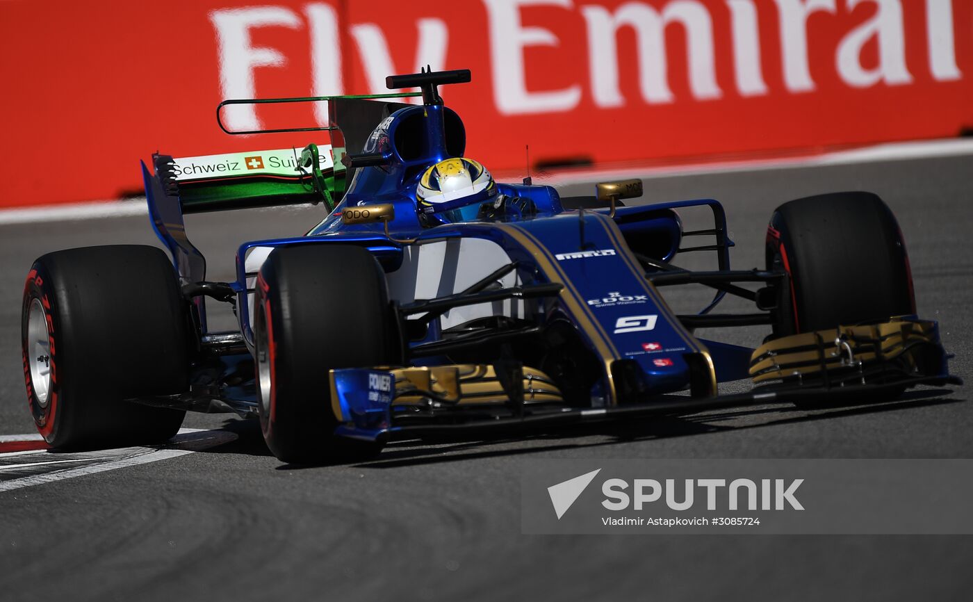 Car racing. Formula 1 Grand Prix of Russia. Free races. First session