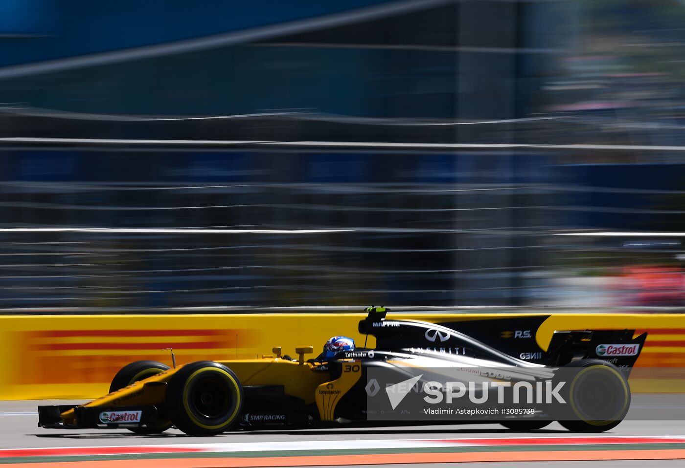Car racing. Formula 1 Grand Prix of Russia. Free races. First session