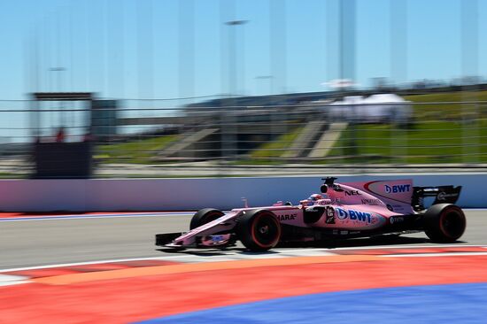 Car racing. Formula 1 Grand Prix of Russia. Free races. First session