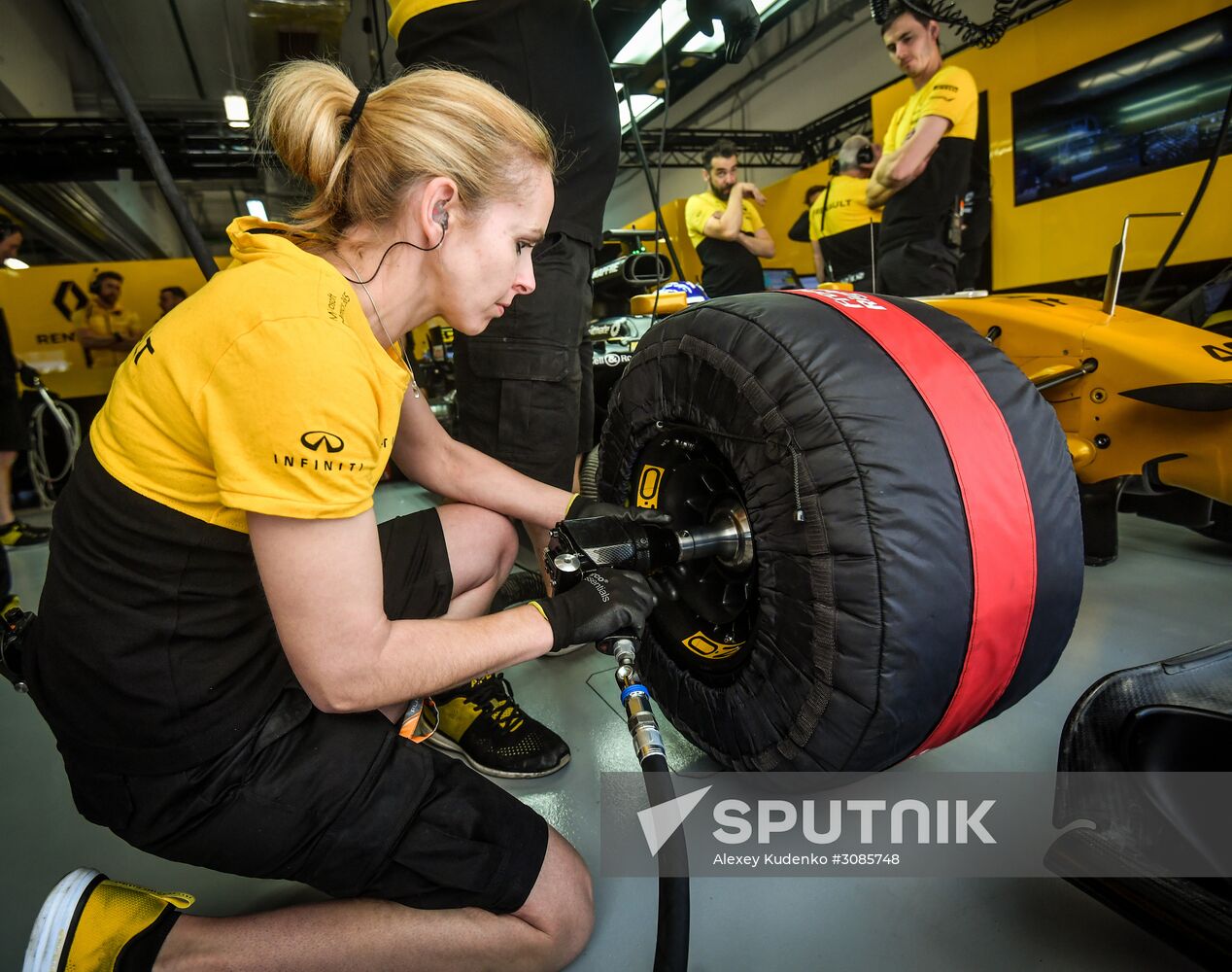 Car racing. Formula 1 Grand Prix of Russia. Free races. First session