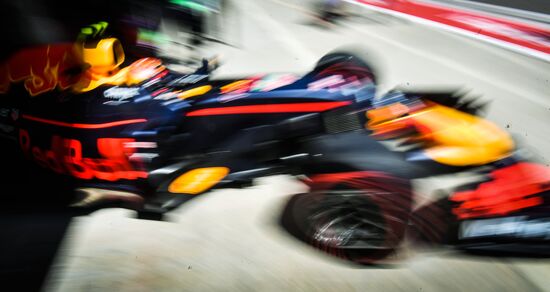 Car racing. Formula 1 Grand Prix of Russia. Free races. First session