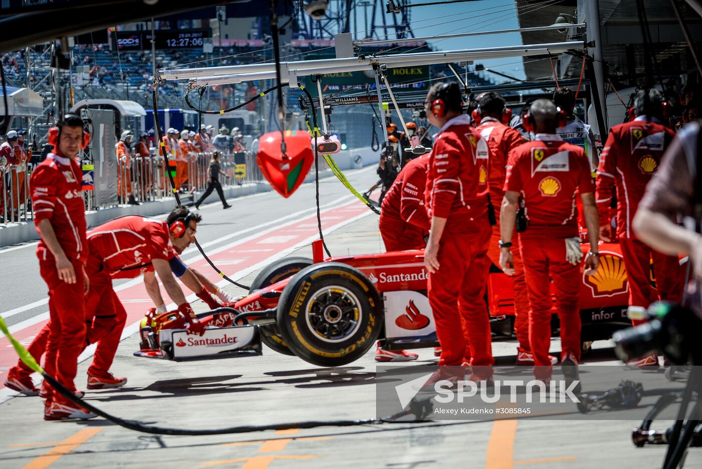 Car racing. Formula 1 Grand Prix of Russia. Free races. First session