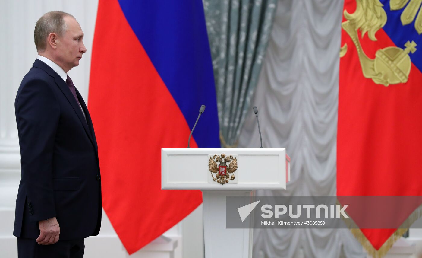 President Putin presents Hero of Labor medals