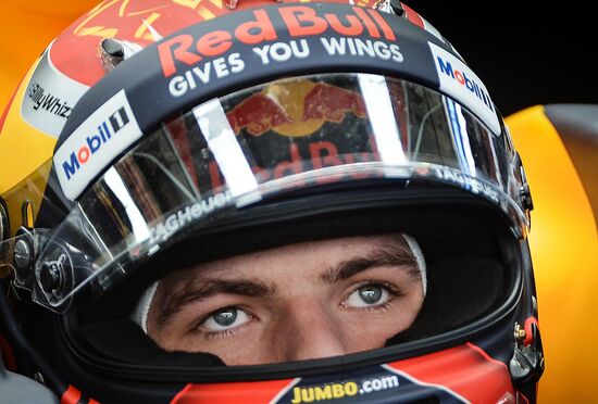 Car racing. Formula 1 Grand Prix of Russia. Free races. First session