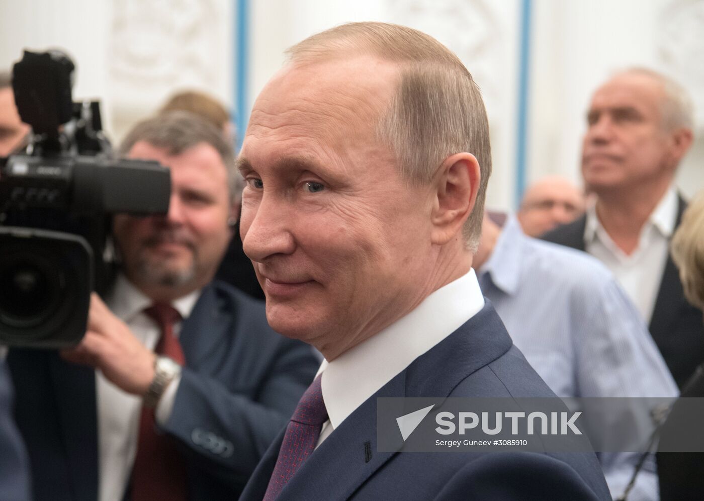 President Putin presents Hero of Labor medals
