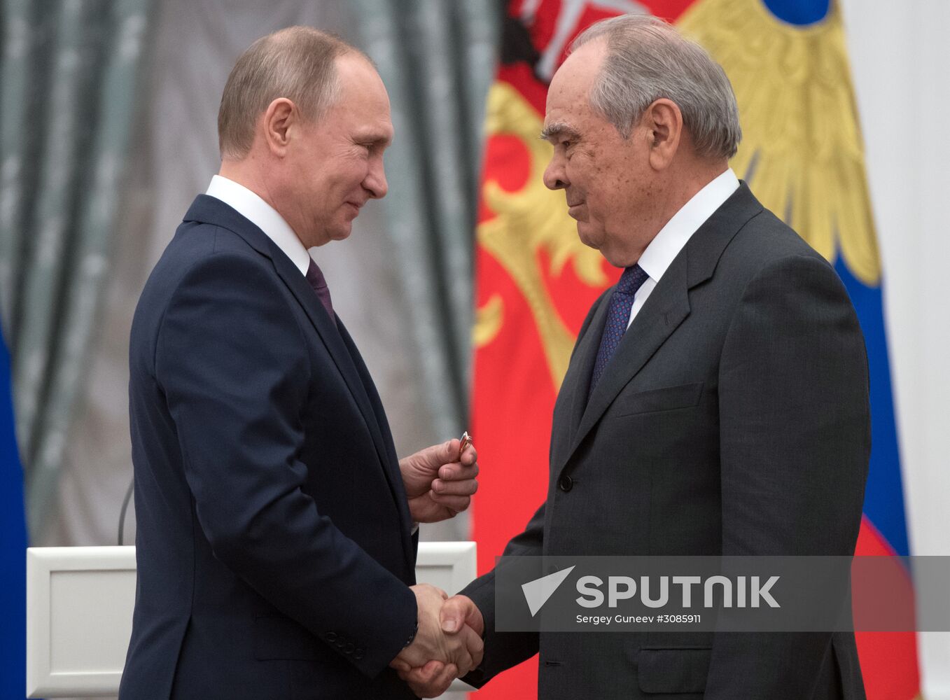 President Putin presents Hero of Labor medals