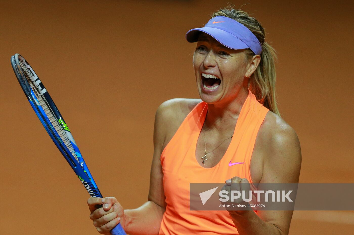 WTA Porsche Tennis Grand Prix 2017. Day Five