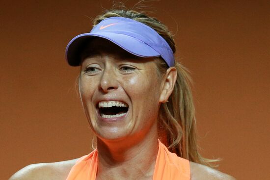 WTA Porsche Tennis Grand Prix 2017. Day Five