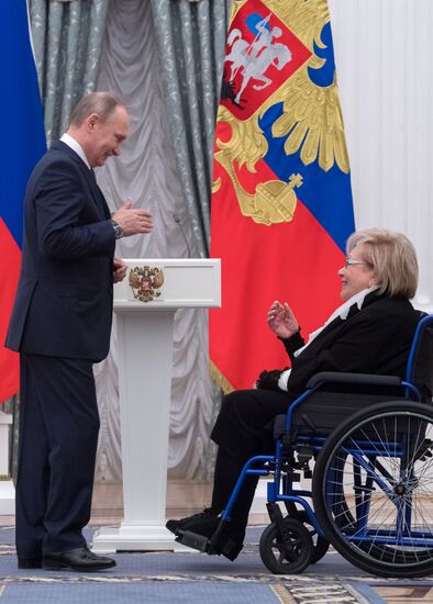 President Putin presents Hero of Labor medals