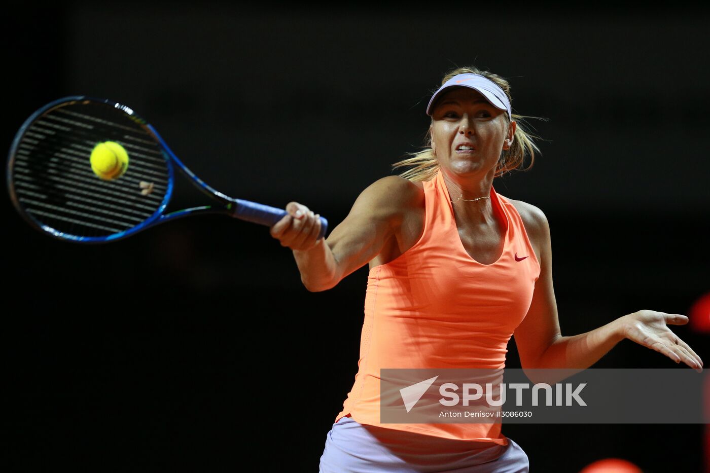 WTA Porsche Tennis Grand Prix 2017. Day Five