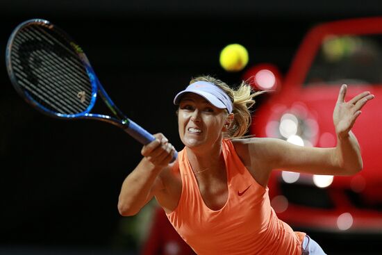 WTA Porsche Tennis Grand Prix 2017. Day Five