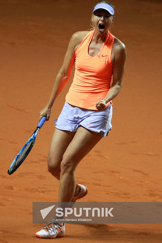 WTA Porsche Tennis Grand Prix 2017. Day Five