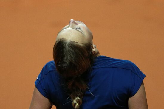 WTA Porsche Tennis Grand Prix 2017. Day Five