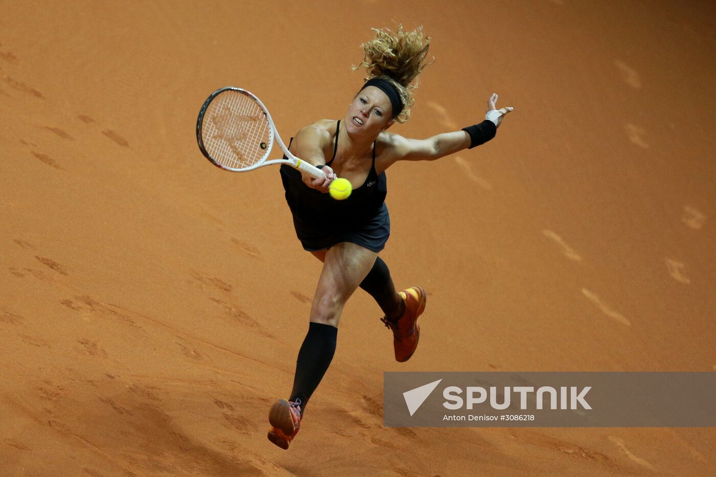 WTA Porsche Tennis Grand Prix 2017. Day Five