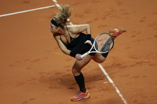 WTA Porsche Tennis Grand Prix 2017. Day Five