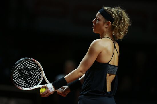 WTA Porsche Tennis Grand Prix 2017. Day Five