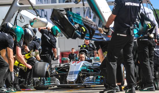 Car racing. Formula 1 Grand Prix of Russia. Free races. Third session
